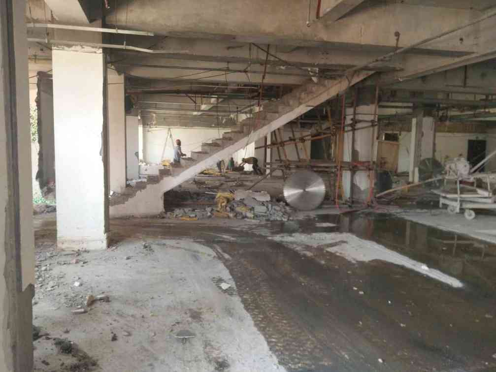 家具清空后才启动苏州房屋拆除的主体作业 家具清空后才启动苏州房屋拆除的主体作业