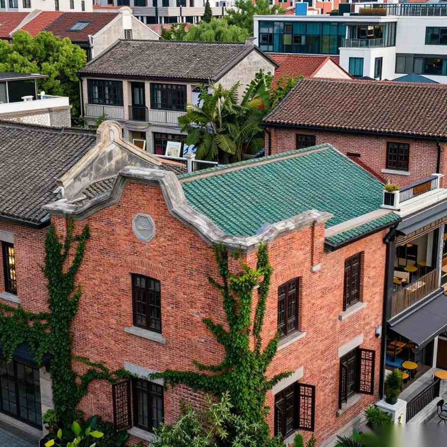 历史建筑改造中敲墙拆除的保护策略与实践方法